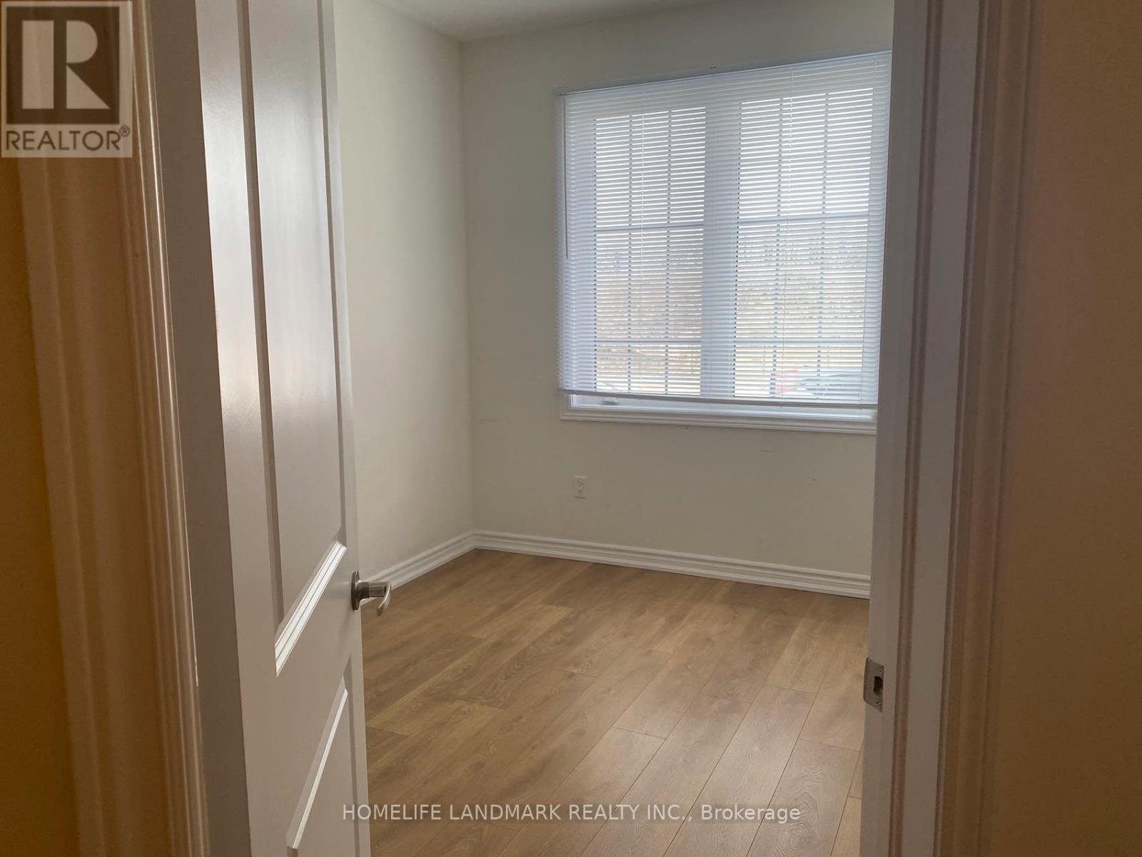 157 Rustle Woods Avenue, Markham, Ontario  L6B 1P8 - Photo 6 - N13139492