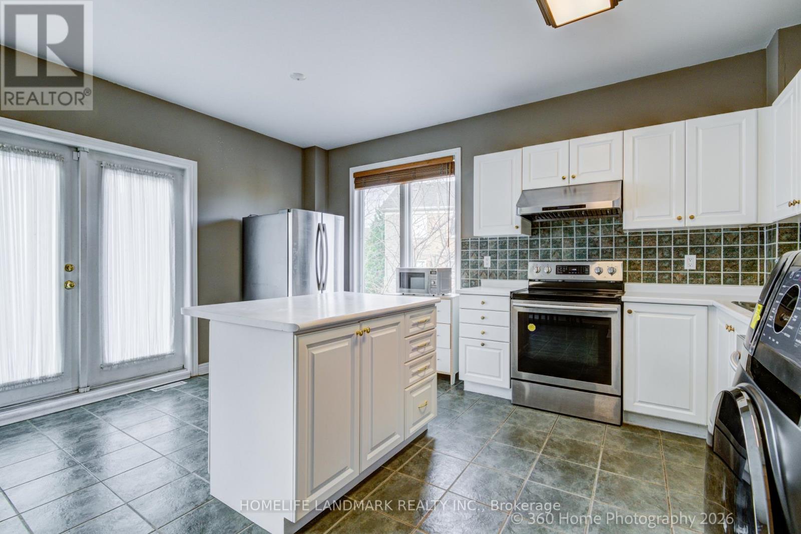 Upper - 189 Leitchcroft Crescent, Markham, Ontario L3T 7T5 - Photo 10 - N13139496