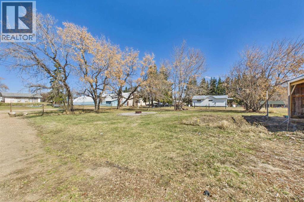 4712 51 Avenue, Alix, Alberta  T0C 0B0 - Photo 32 - A2309841