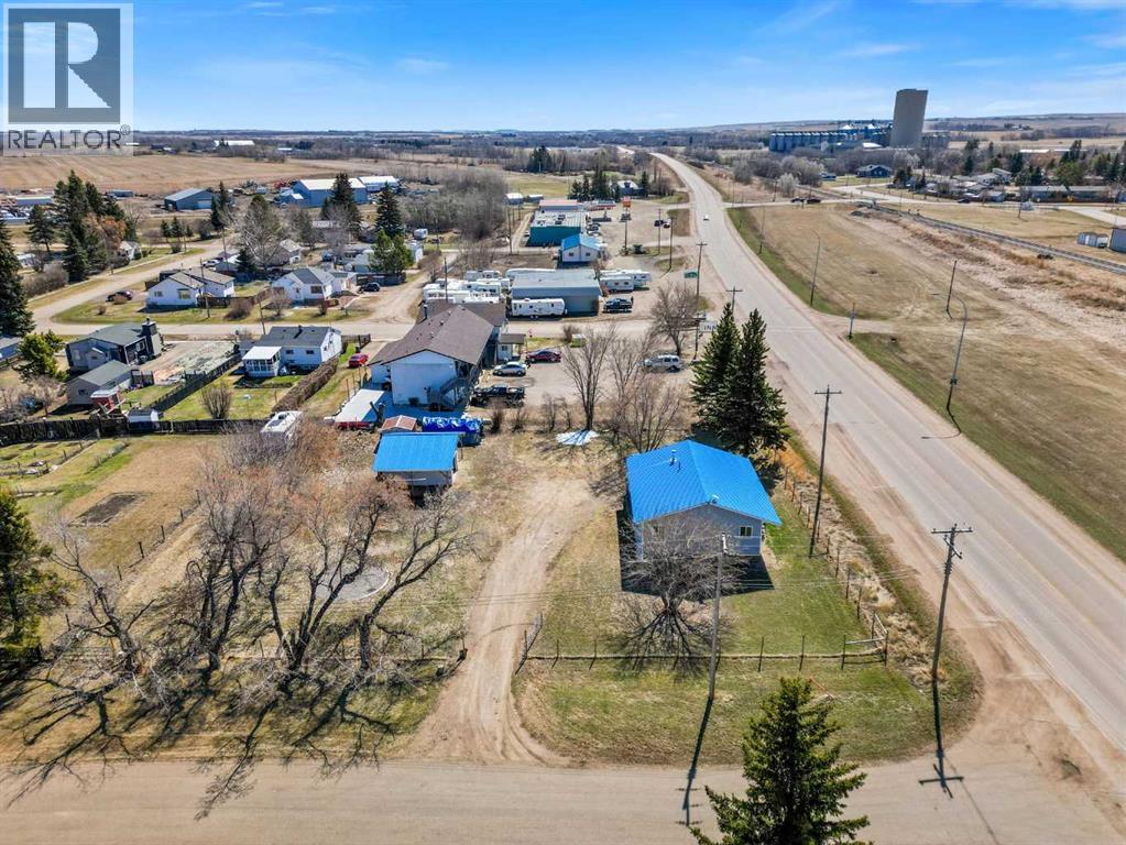 4712 51 Avenue, Alix, Alberta  T0C 0B0 - Photo 37 - A2309841