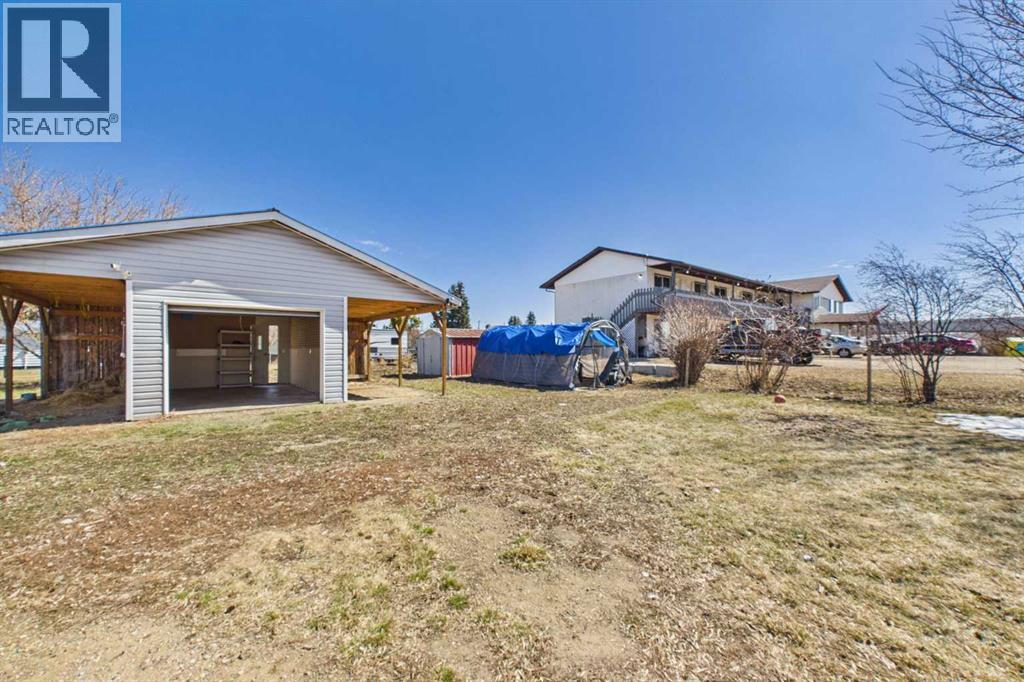 4712 51 Avenue, Alix, Alberta  T0C 0B0 - Photo 33 - A2309841