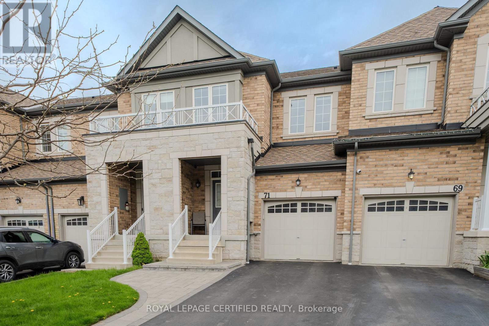 71 RIMROCK. CRESCENT, Whitby, Ontario