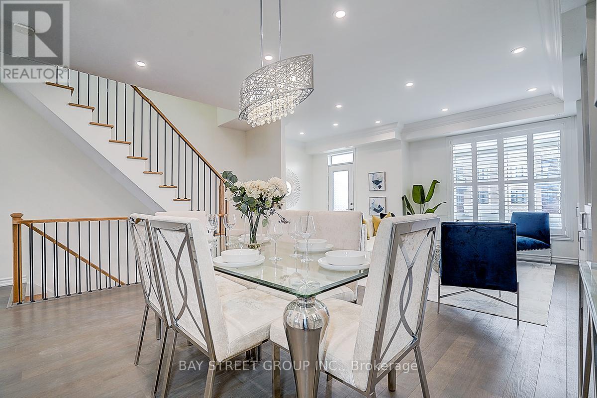74 Village Parkway E, Markham, Ontario  L3R 4Z7 - Photo 13 - N13139506