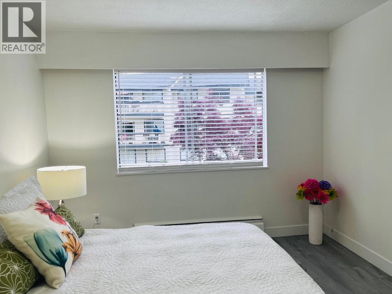 212 780 Premier Street, North Vancouver, British Columbia  V7J 2G8 - Photo 10 - R3115675