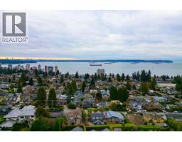 2338 OTTAWA AVENUE, West Vancouver, British Columbia