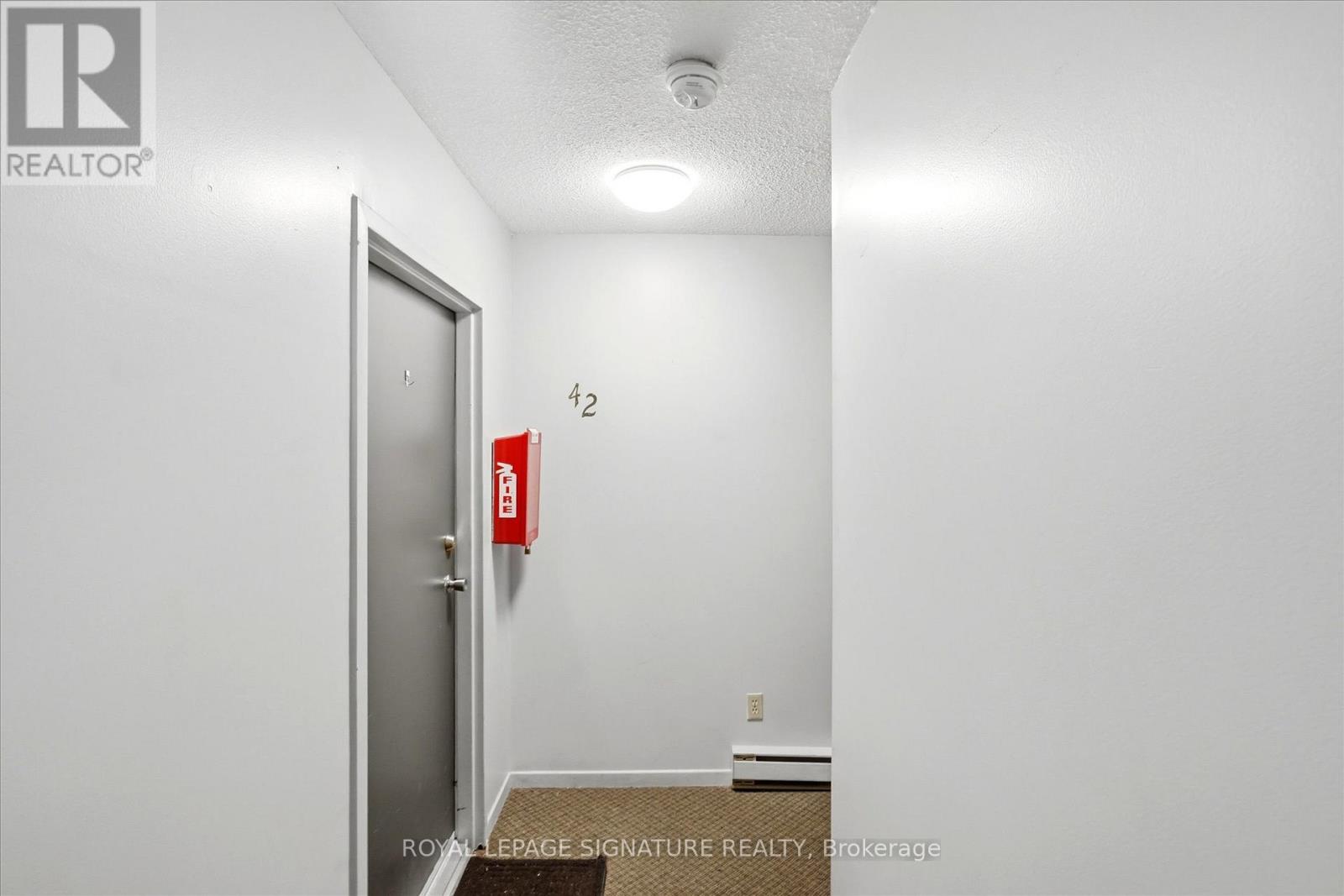 42 - 2701 Aquitaine Avenue, Mississauga, Ontario  L5N 2H7 - Photo 2 - W13139504