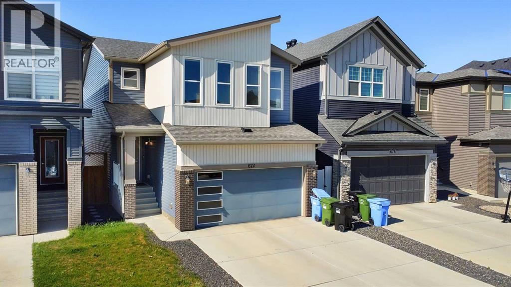 672 Walgrove Boulevard SE, Calgary, Alberta  T2X 4T1 - Photo 1 - A2307255