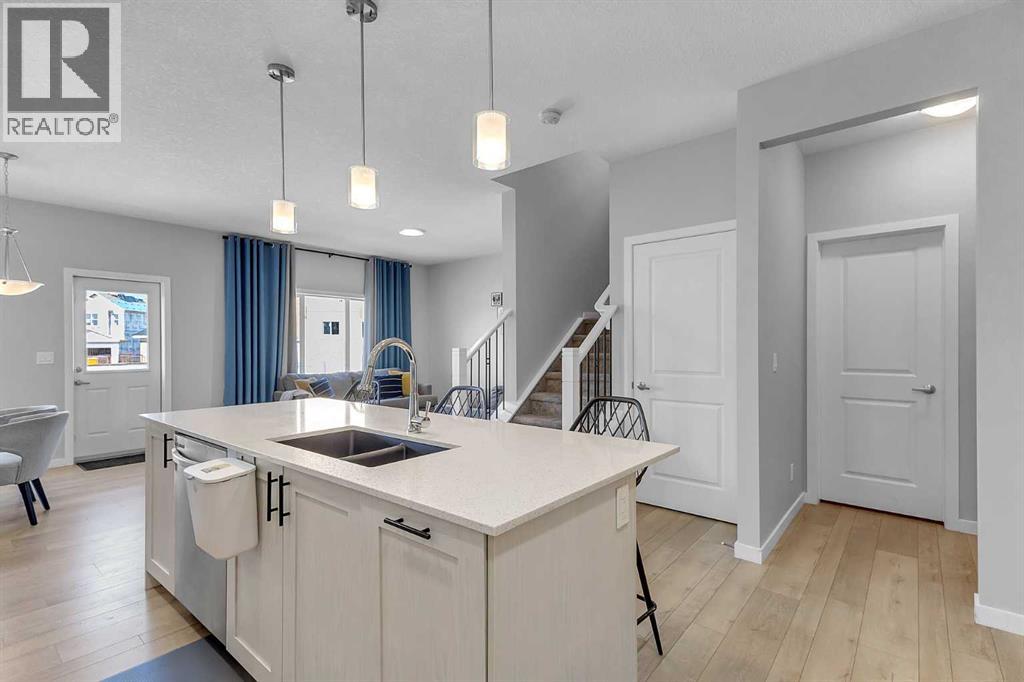 672 Walgrove Boulevard SE, Calgary, Alberta  T2X 4T1 - Photo 17 - A2307255