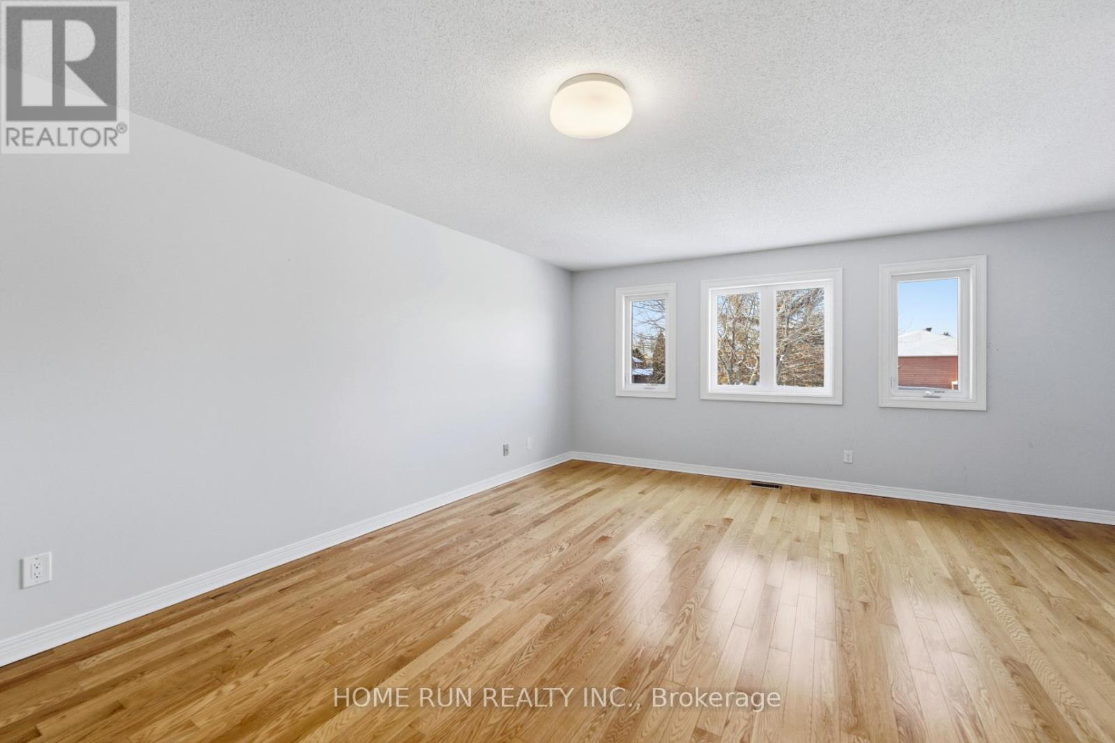 35 Weslock Way, Ottawa, Ontario  K2K 2K3 - Photo 32 - X13139536