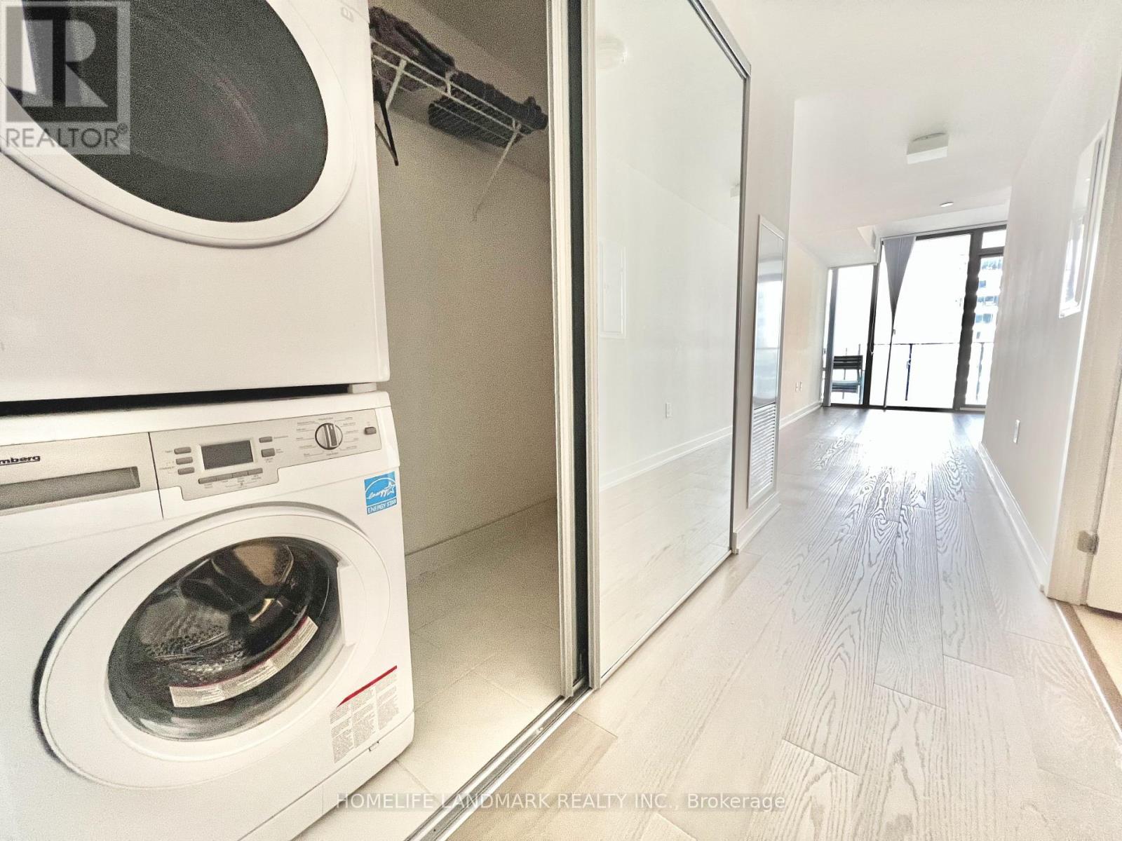 3410 - 11 Wellesley Street W, Toronto, Ontario  M4X 1V2 - Photo 10 - C13139534