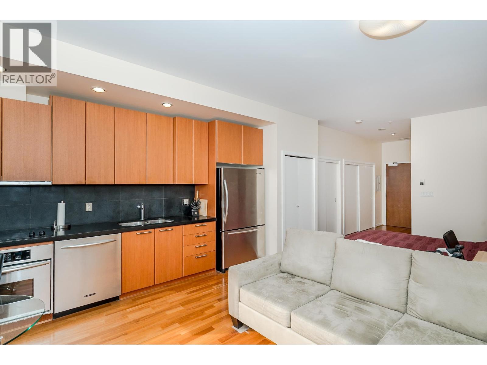 1312 1333 W Georgia Street, Vancouver, British Columbia  V6E 4V3 - Photo 16 - R3124181