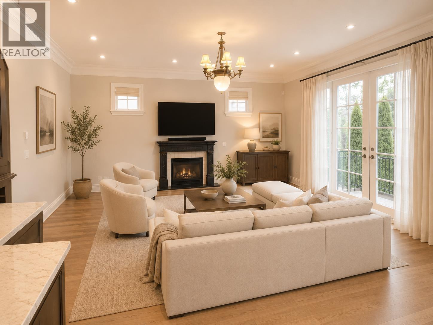 4339 W 9th Avenue, Vancouver, British Columbia  V6R 2C8 - Photo 2 - R3123016