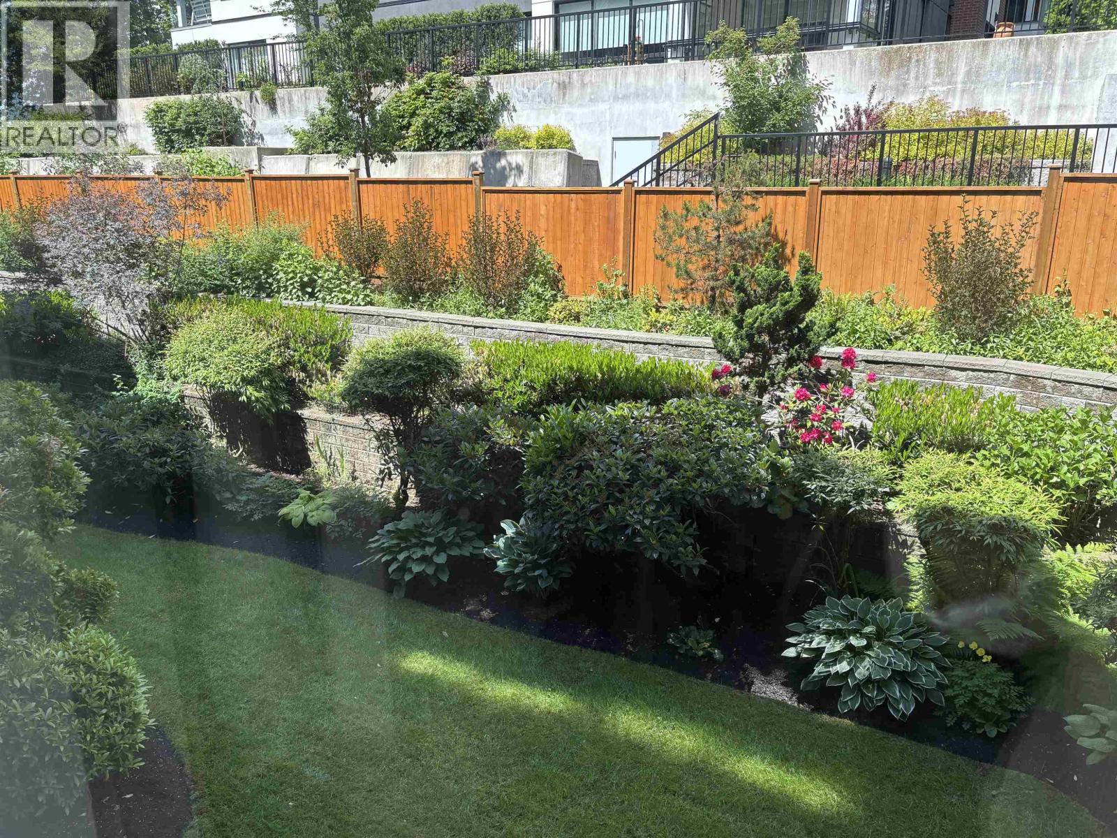 208 11609 227 Street, Maple Ridge, British Columbia  V2X 2L9 - Photo 17 - R3098931