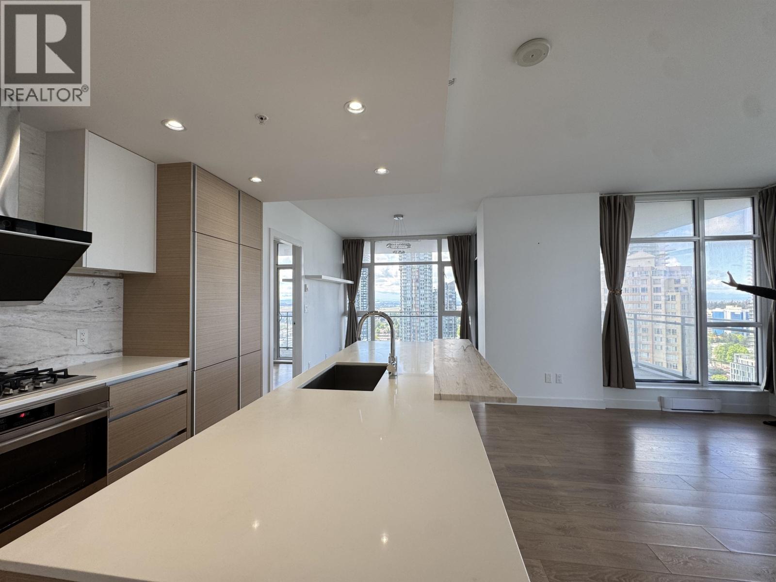 2605 6098 Station Street, Burnaby, British Columbia  V5H 0H4 - Photo 3 - R3124468