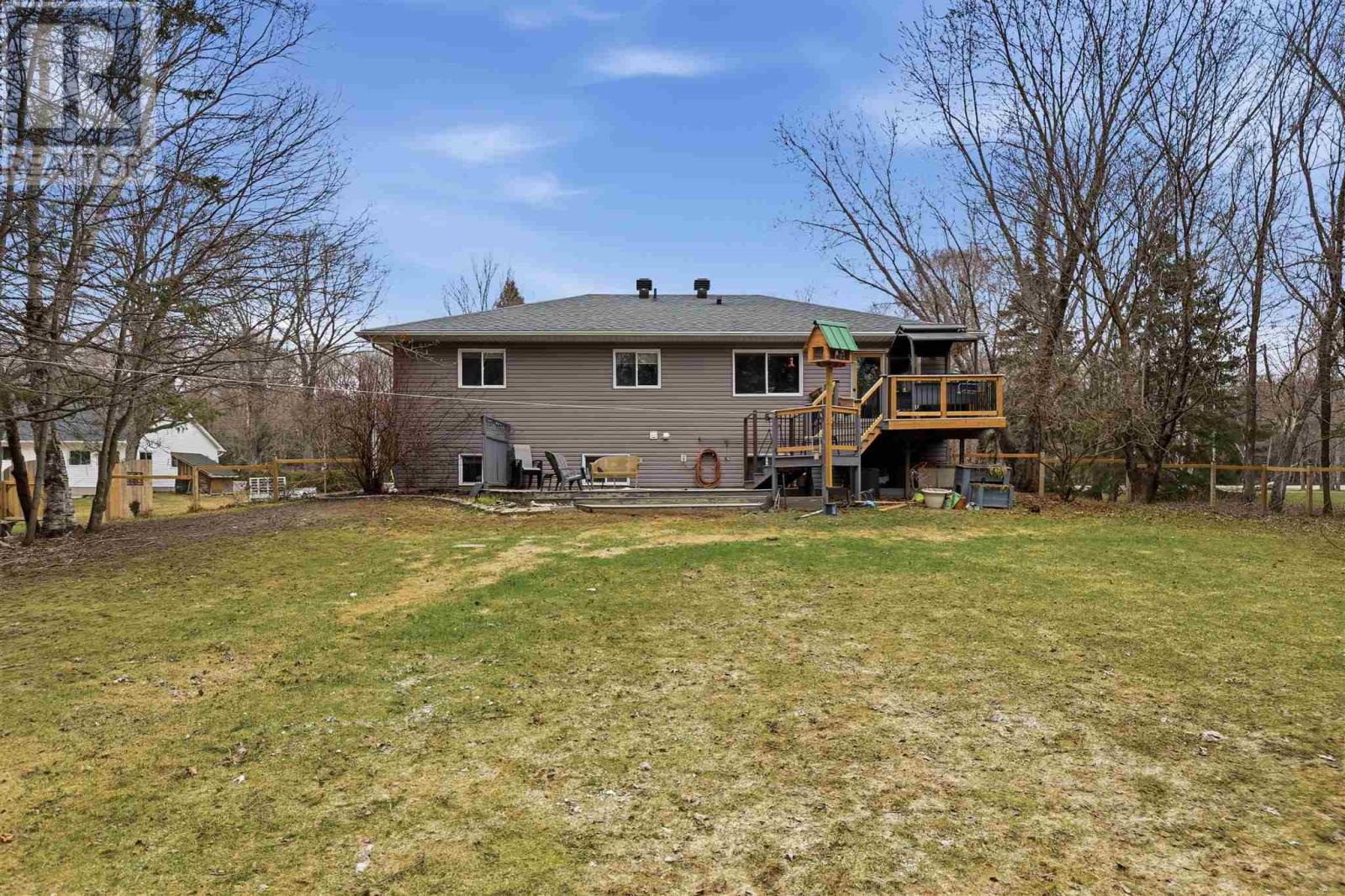 797 Fifth Lin E, Sault Ste. Marie, Ontario  P6A 6J8 - Photo 44 - SM260744