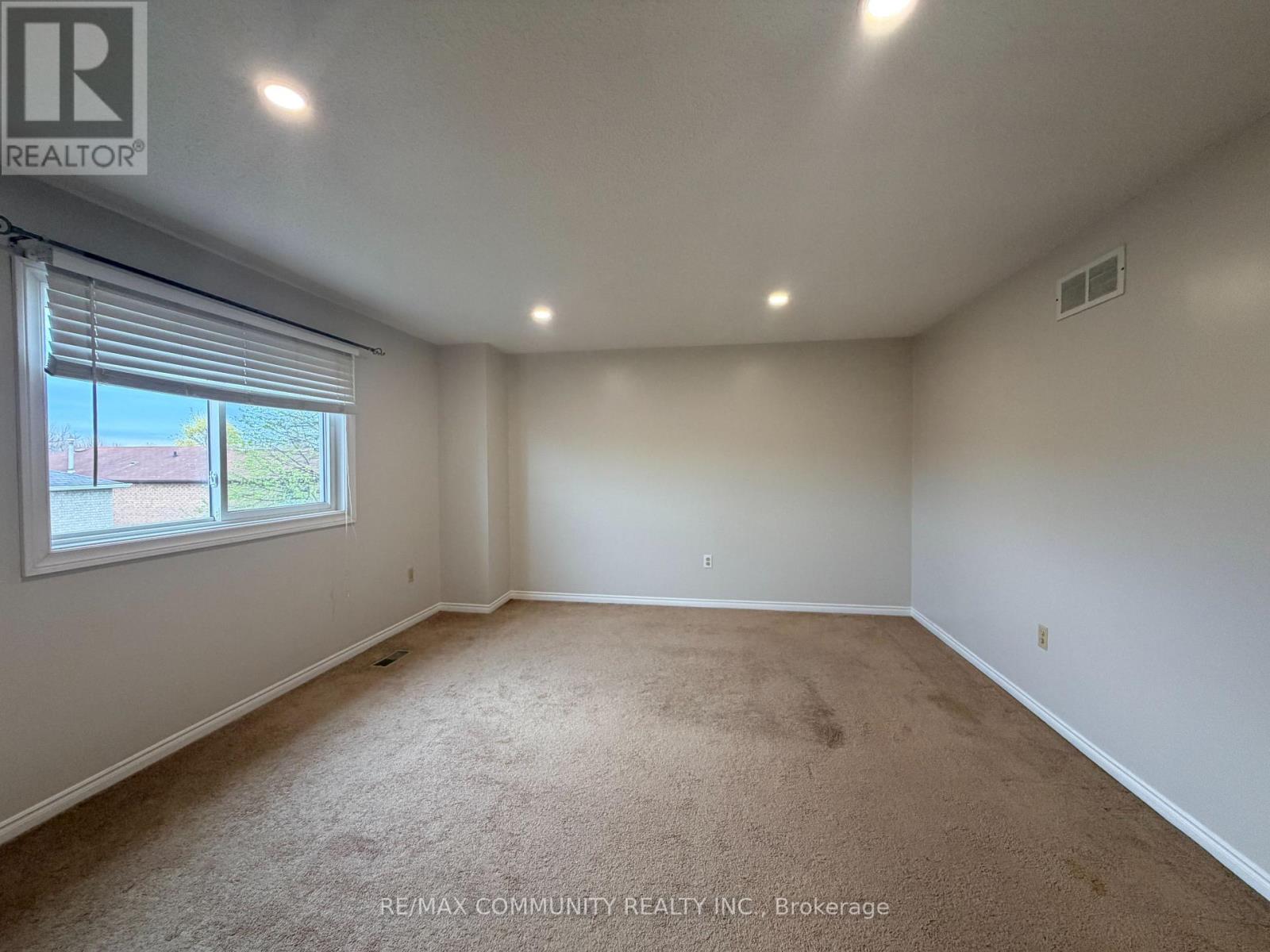 Main - 65 Hewitt Crescent, Ajax, Ontario  L1S 7A6 - Photo 14 - E12959344