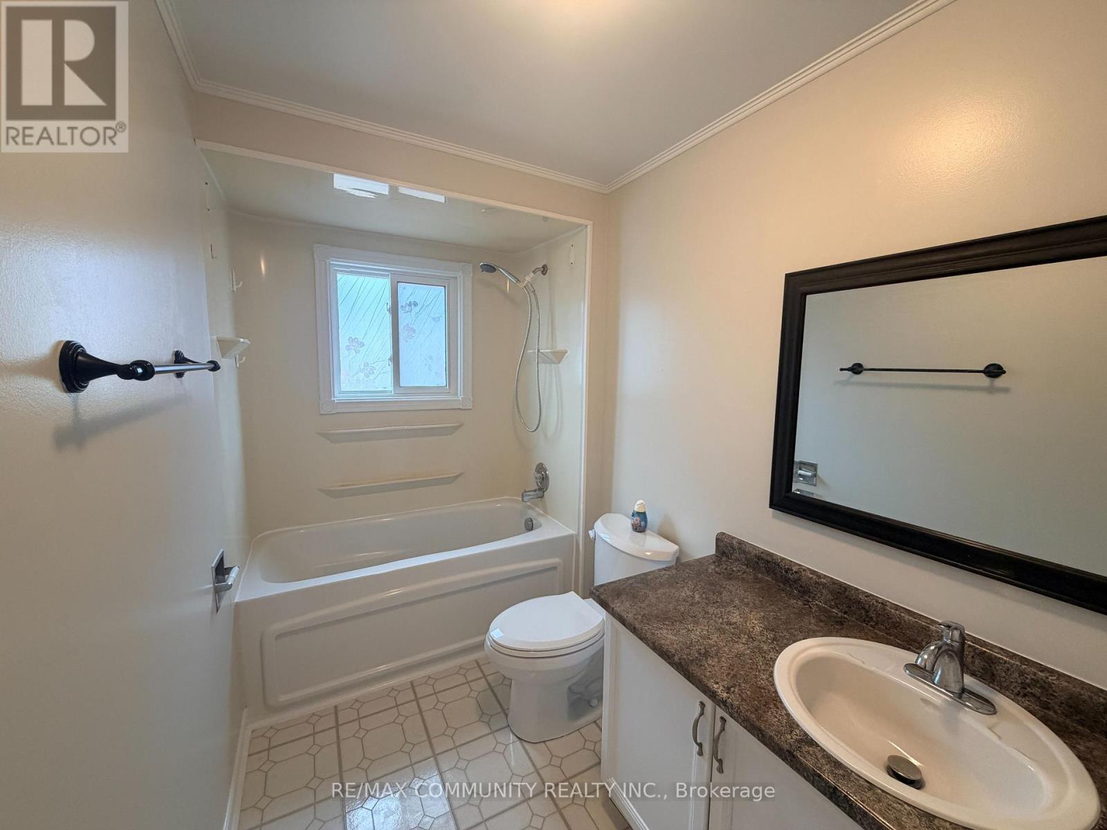 Main - 65 Hewitt Crescent, Ajax, Ontario  L1S 7A6 - Photo 13 - E12959344