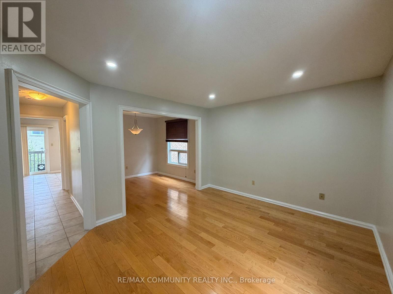 Main - 65 Hewitt Crescent, Ajax, Ontario  L1S 7A6 - Photo 3 - E12959344