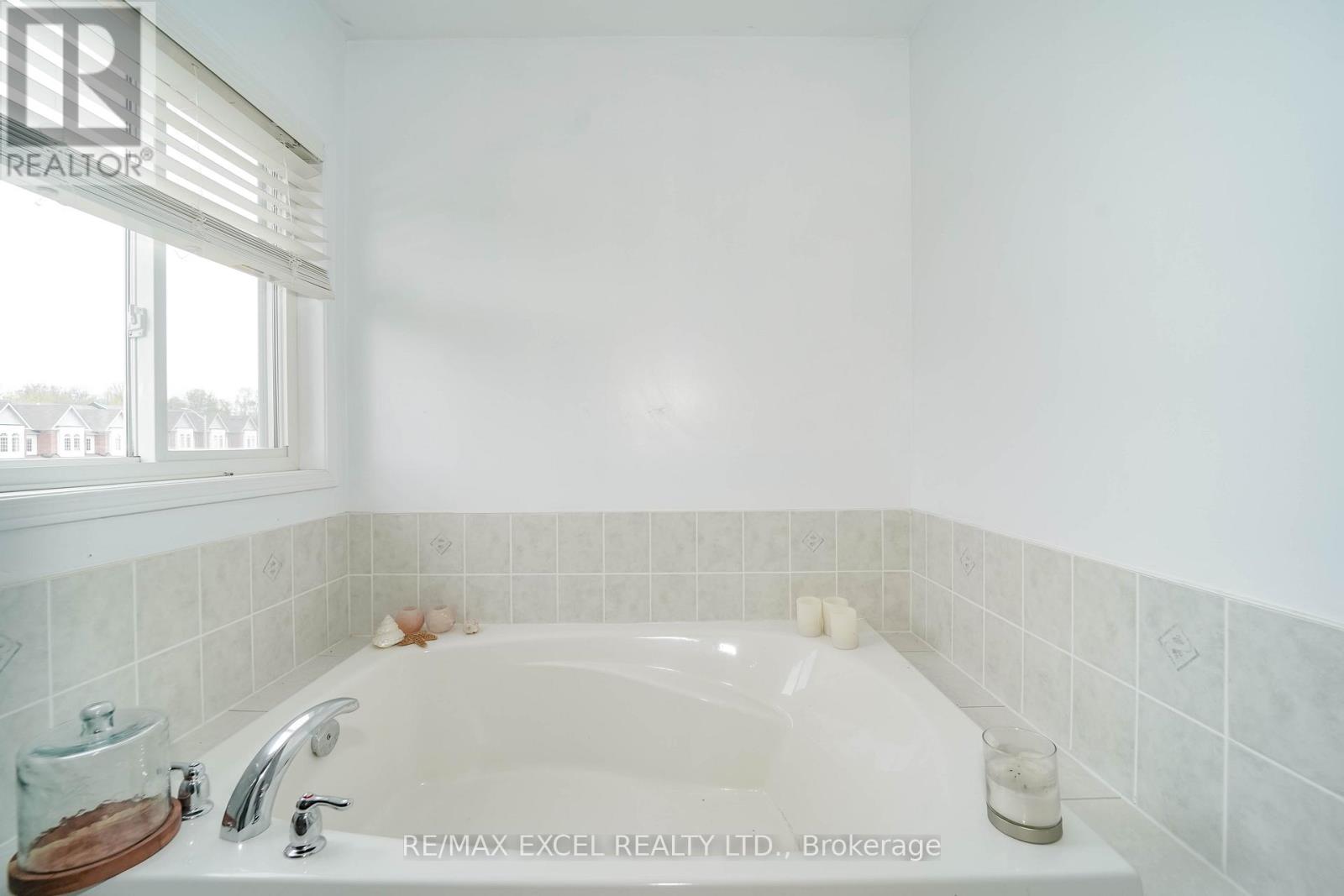 1031 Beneford Road, Oshawa, Ontario  L1K 0A3 - Photo 24 - E13137286