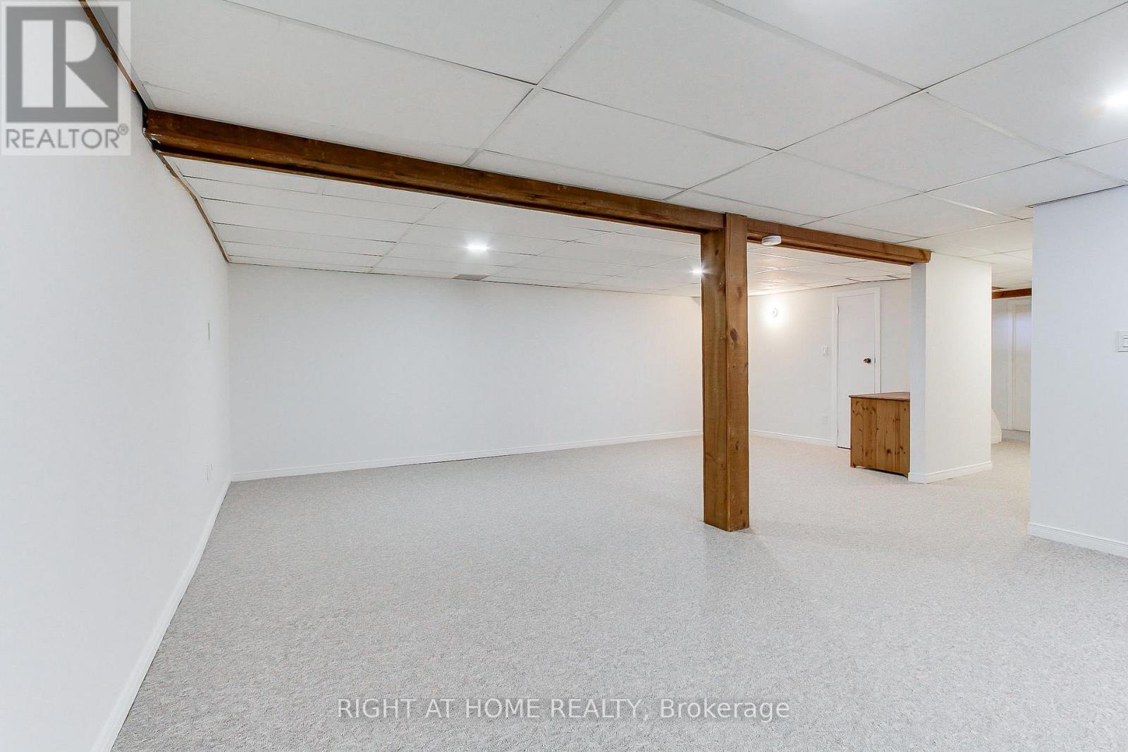 853 Magnolia Avenue, Newmarket, Ontario  L3Y 5H5 - Photo 34 - N12723300
