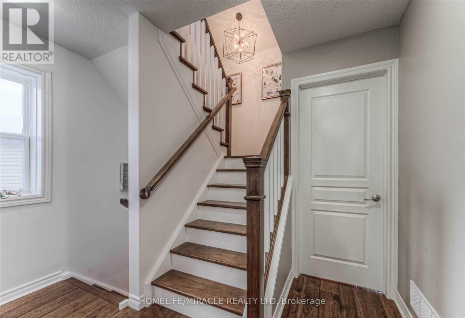 Upper - 77 Laughland Lane, Guelph, Ontario  N1L 0C6 - Photo 18 - X13139574