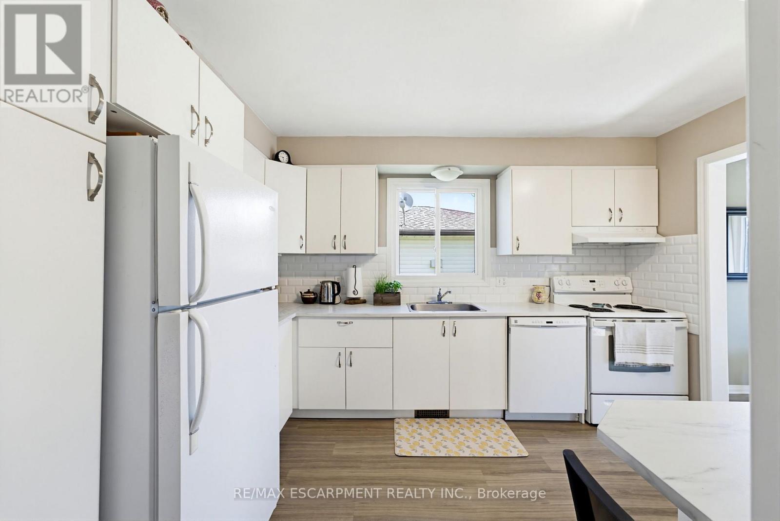 3956 Old Orchard Way, Lincoln, Ontario  L0R 2C0 - Photo 17 - X13139576