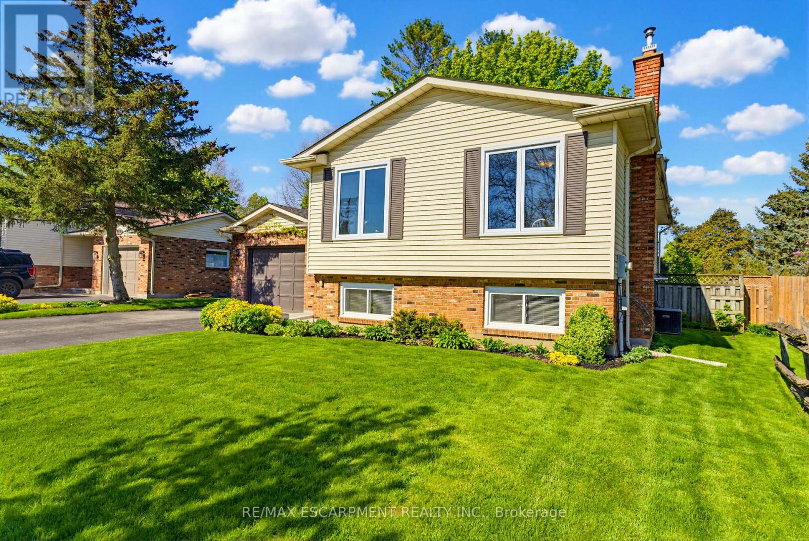 3956 Old Orchard Way, Lincoln, Ontario  L0R 2C0 - Photo 4 - X13139576