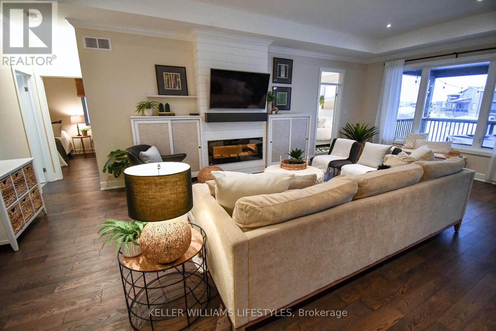 1934 Wateroak Drive, London North, Ontario  N6G 0M7 - Photo 7 - X13100764