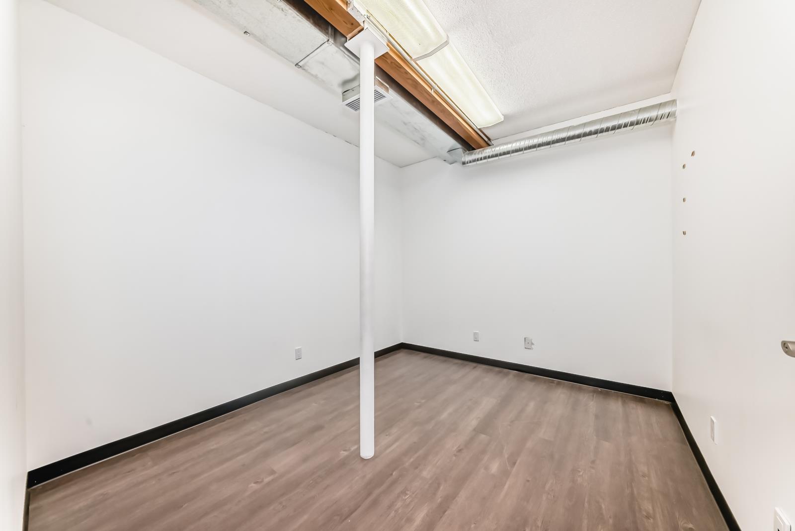 9938  70 Avenue NW, Edmonton, Alberta  T6E 0V7 - Photo 10 - 44893967