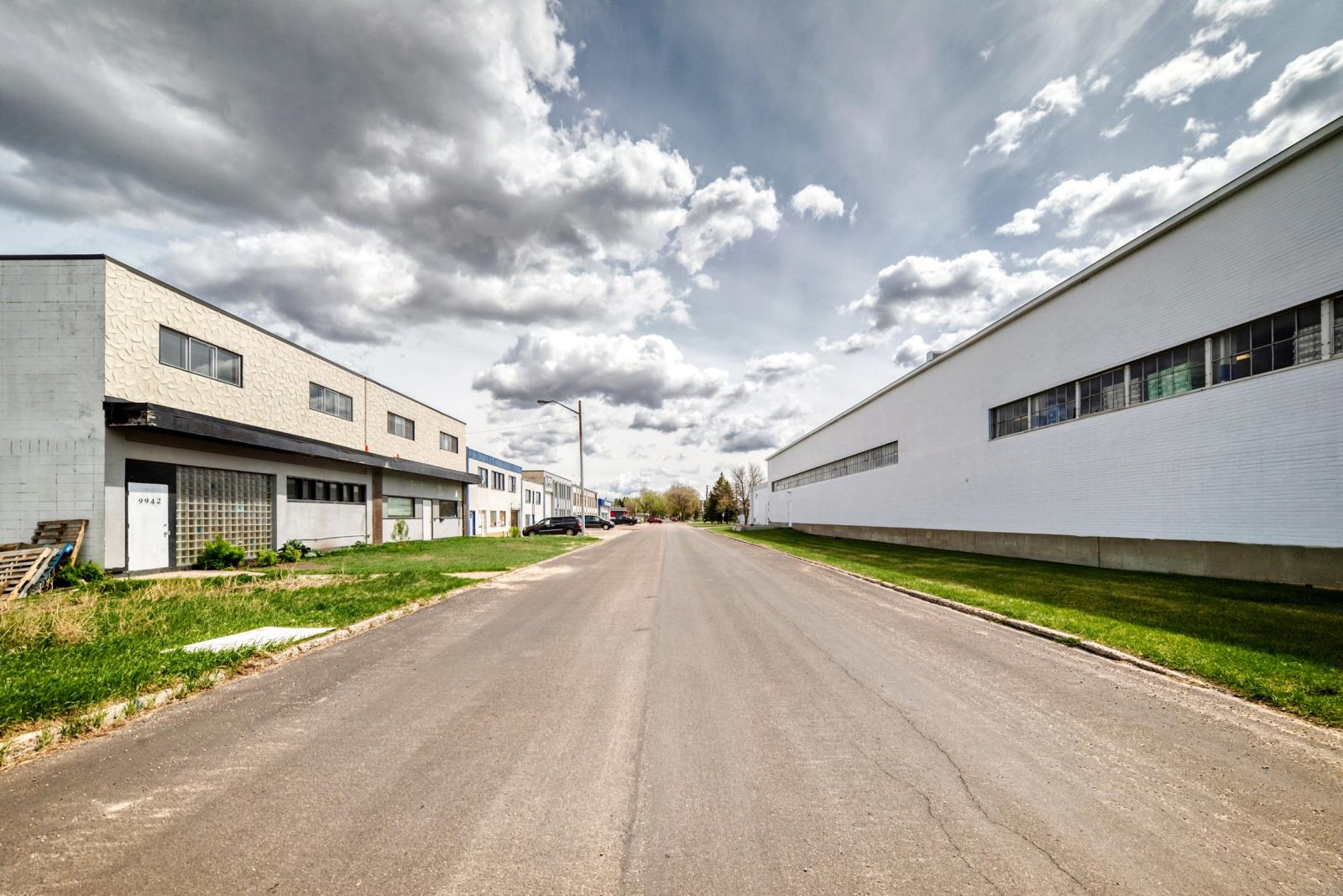 9938  70 Avenue NW, Edmonton, Alberta  T6E 0V7 - Photo 30 - 44893967