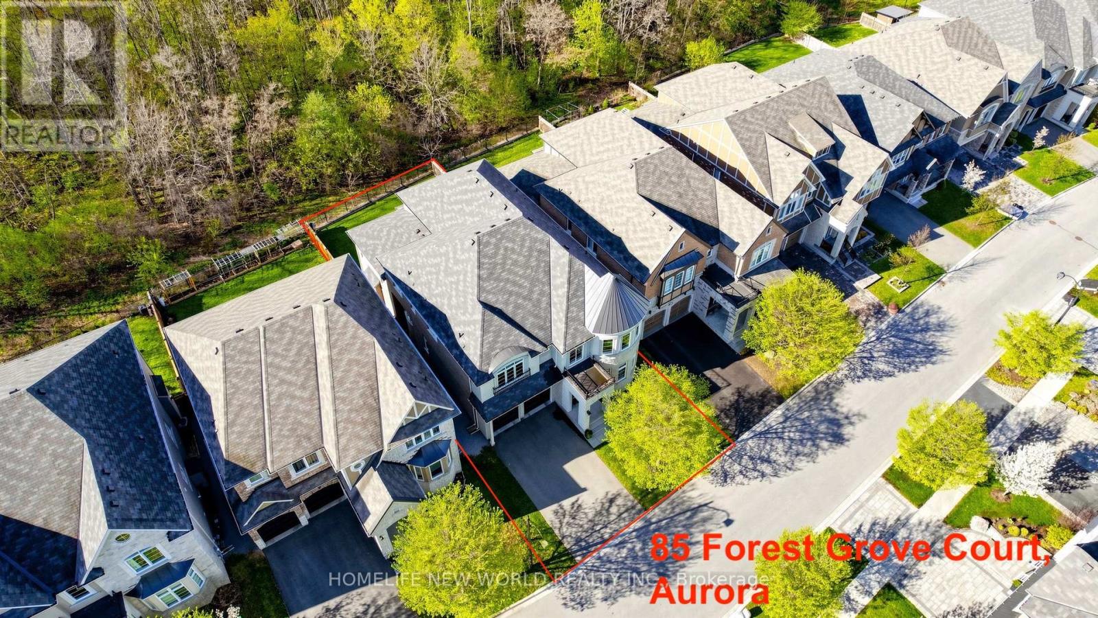 85 FOREST GROVE COURT, Aurora, Ontario