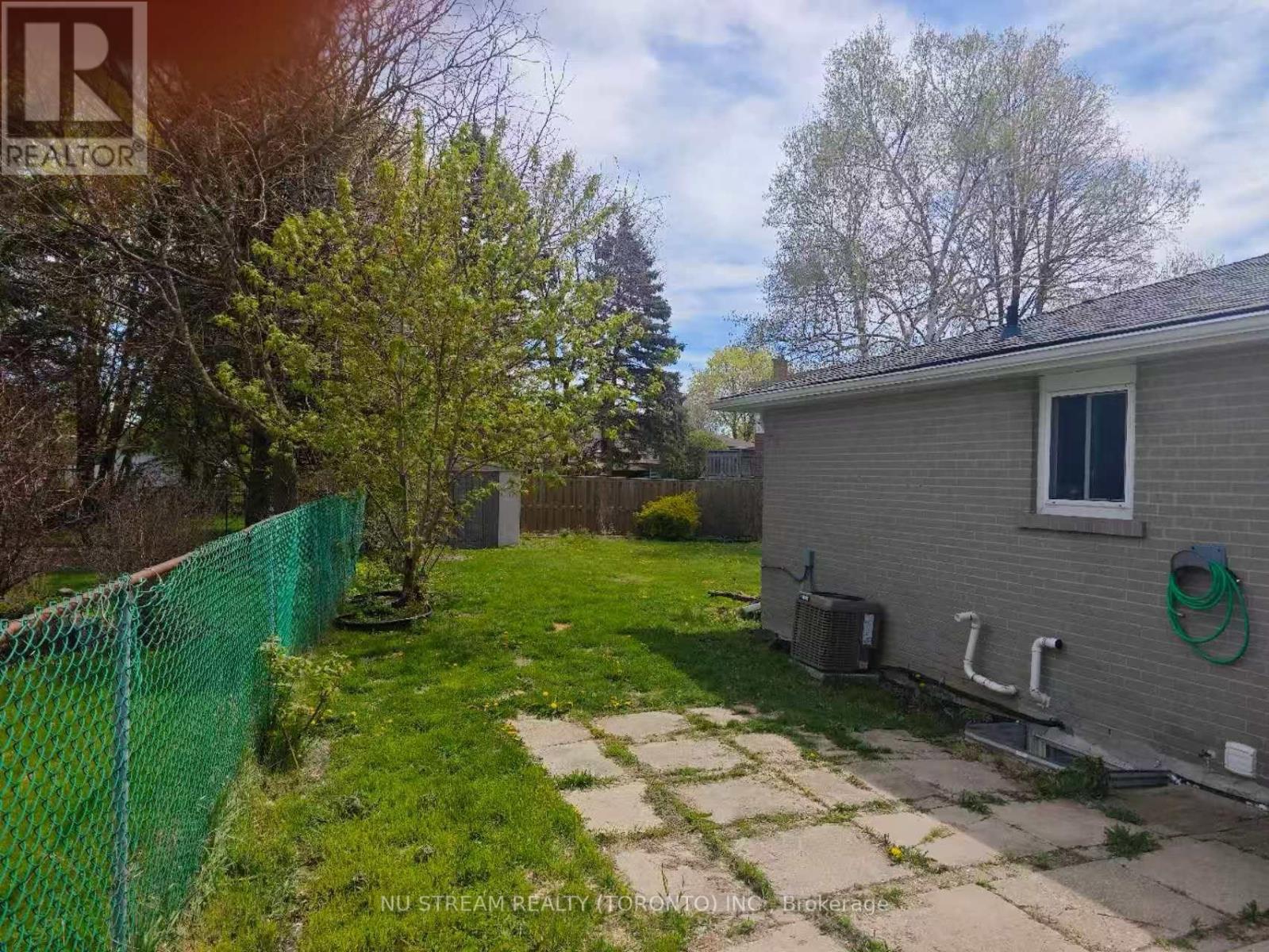 Basement - 25 Bigwin Drive, Aurora, Ontario  L4G 3C4 - Photo 3 - N13139582