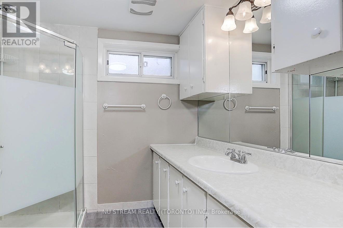 Basement - 25 Bigwin Drive, Aurora, Ontario  L4G 3C4 - Photo 9 - N13139582