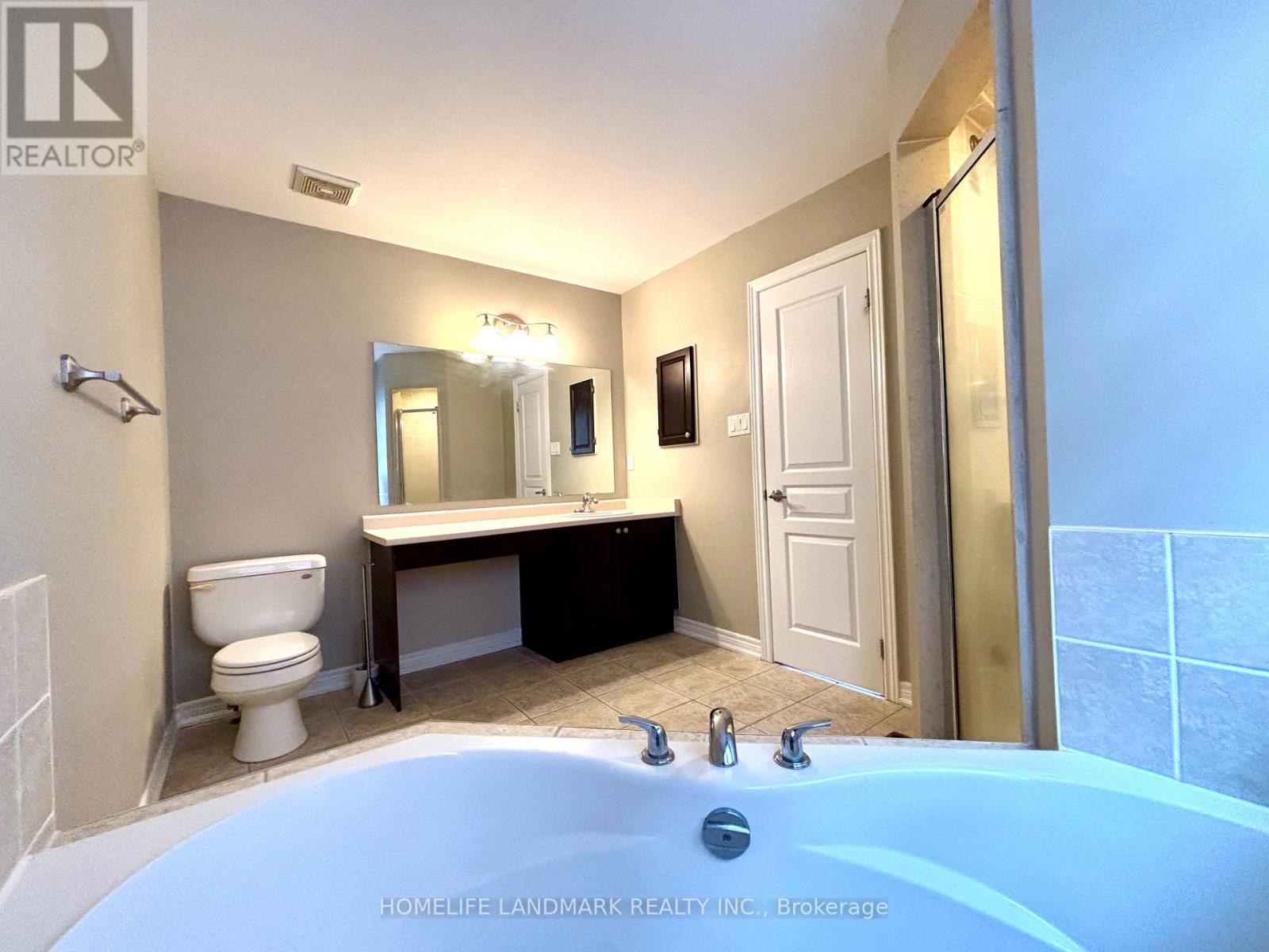15 Braehead Drive, Richmond Hill, Ontario  L4E 0B3 - Photo 24 - N13139590
