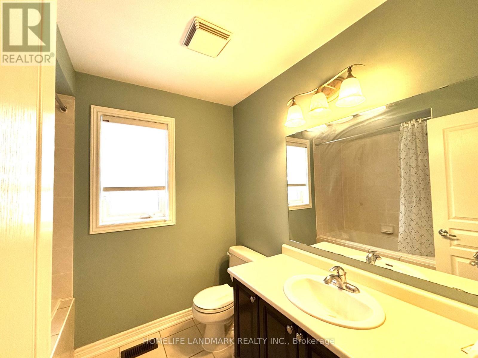 15 Braehead Drive, Richmond Hill, Ontario  L4E 0B3 - Photo 26 - N13139590