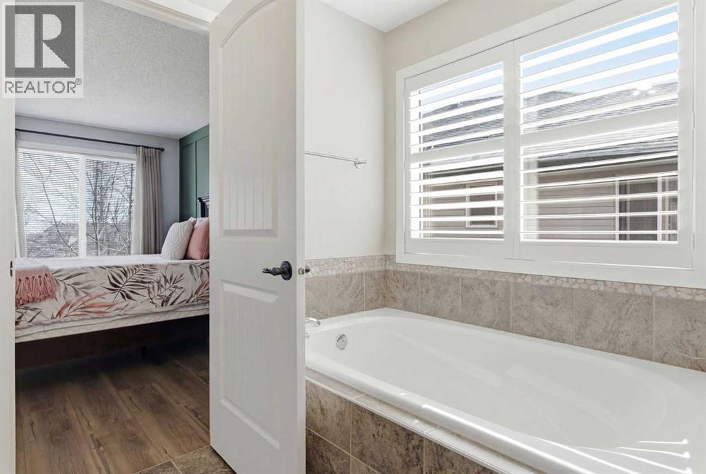 160 Crystal Green Drive SE, Okotoks, Alberta  T1S 0C8 - Photo 24 - A2297437