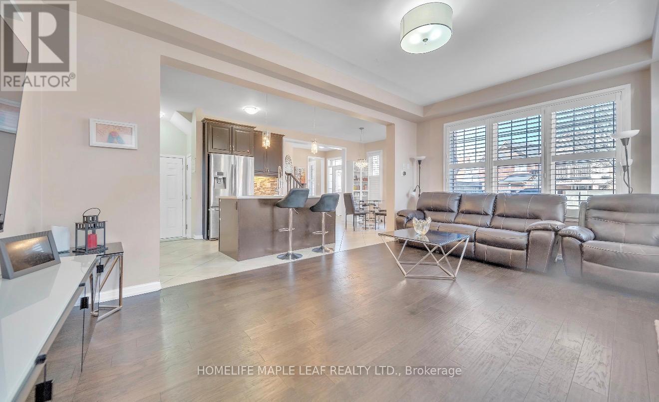 97 Miracle Trail, Brampton, Ontario  L7A 0G2 - Photo 3 - W13139586