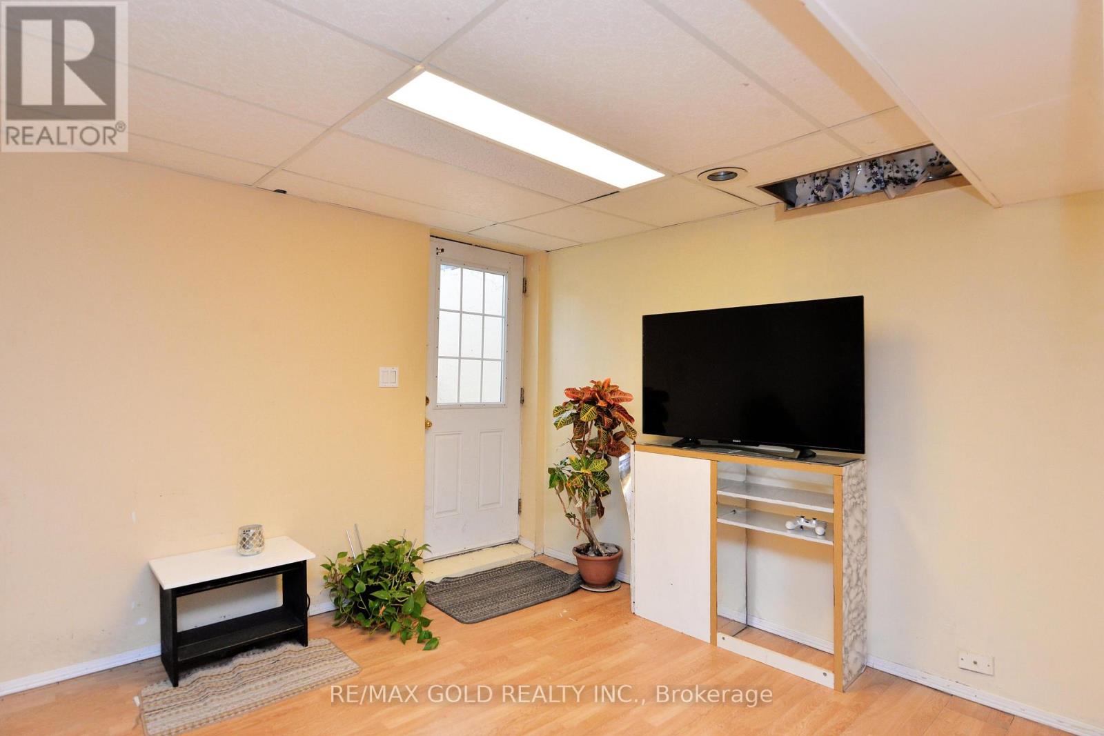 9 Ravenswood Drive, Brampton, Ontario  L6Y 3Y5 - Photo 24 - W13139592
