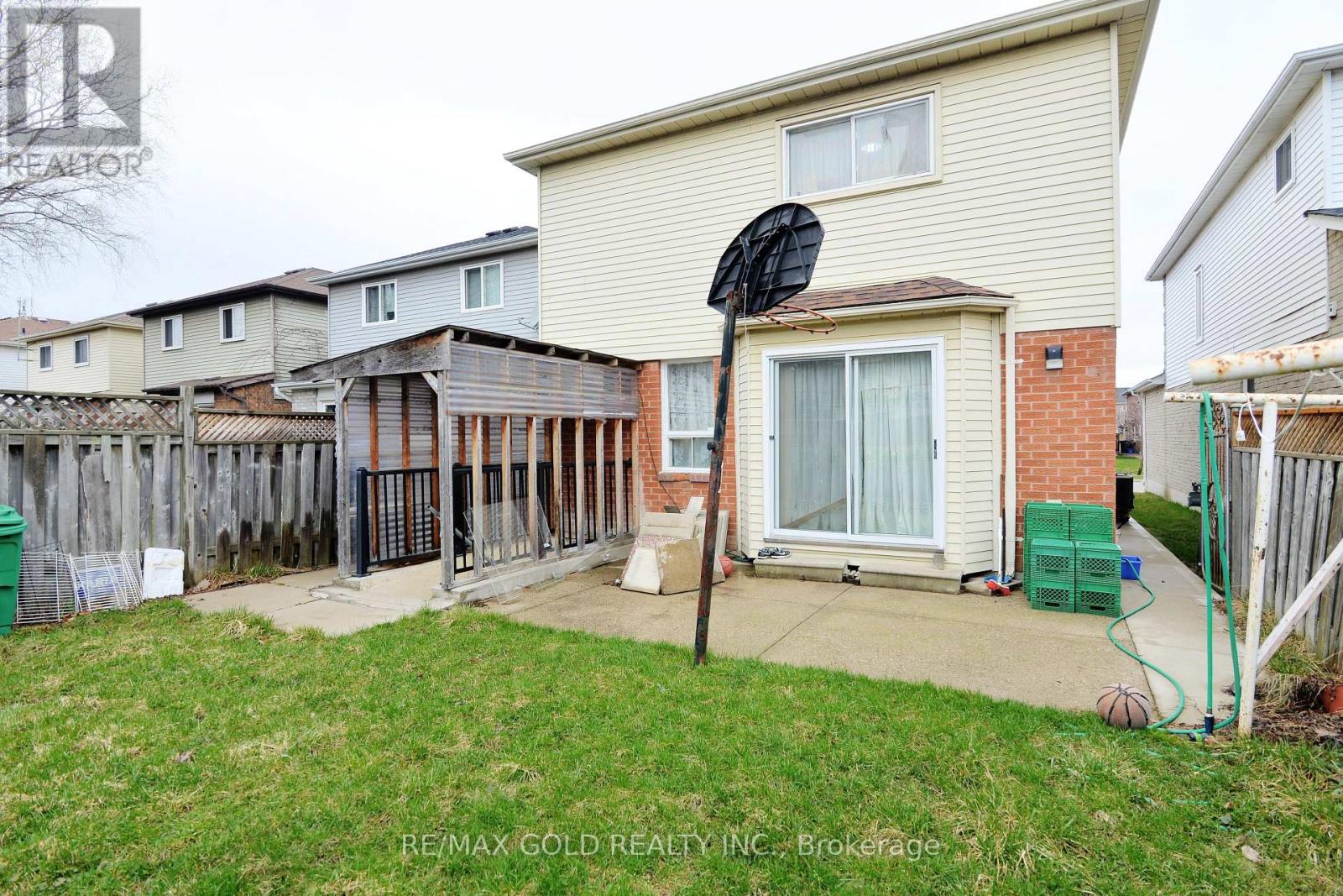 9 Ravenswood Drive, Brampton, Ontario  L6Y 3Y5 - Photo 38 - W13139592