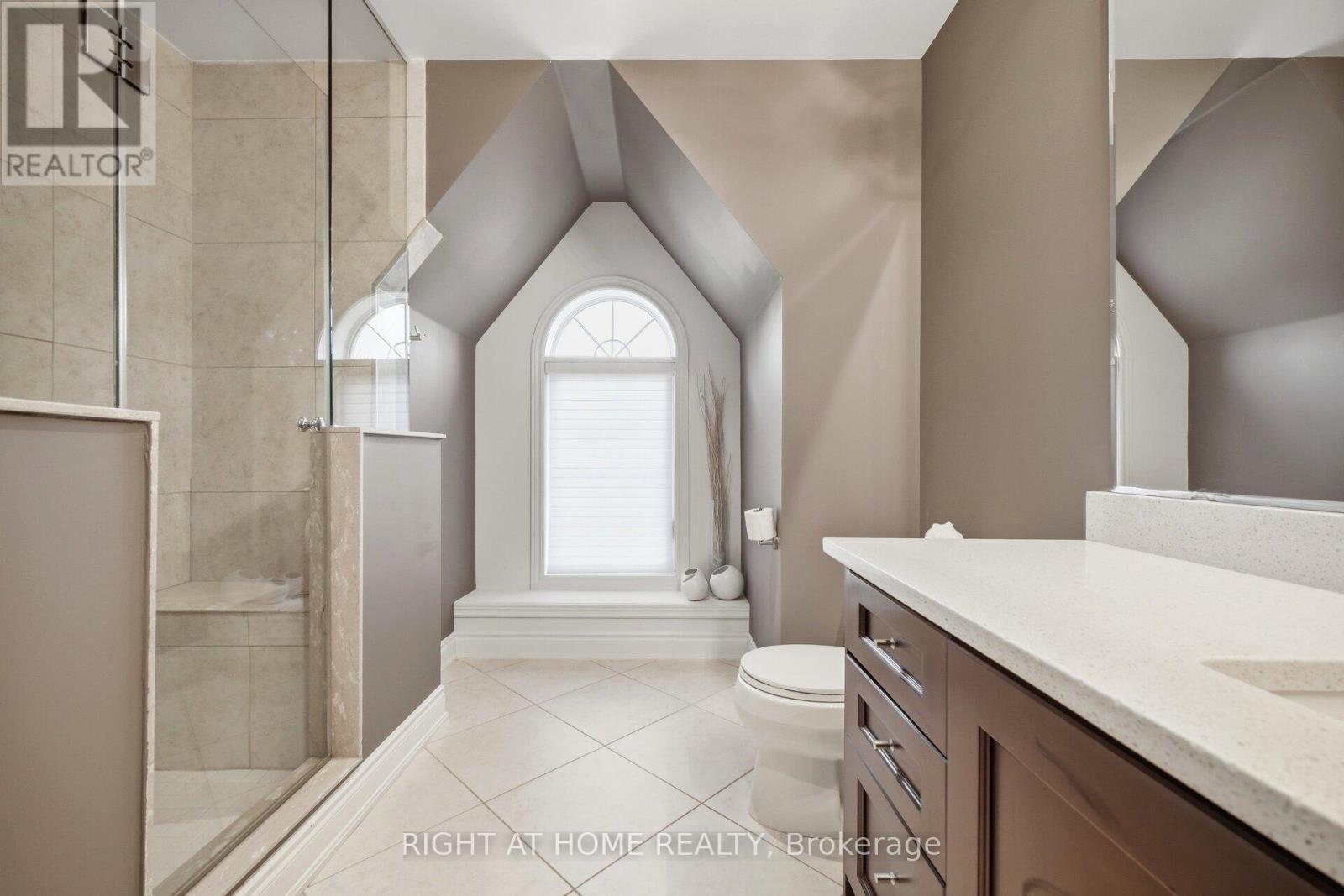 3305 Mistwell Crescent, Oakville, Ontario  L6L 0A3 - Photo 31 - W13139594