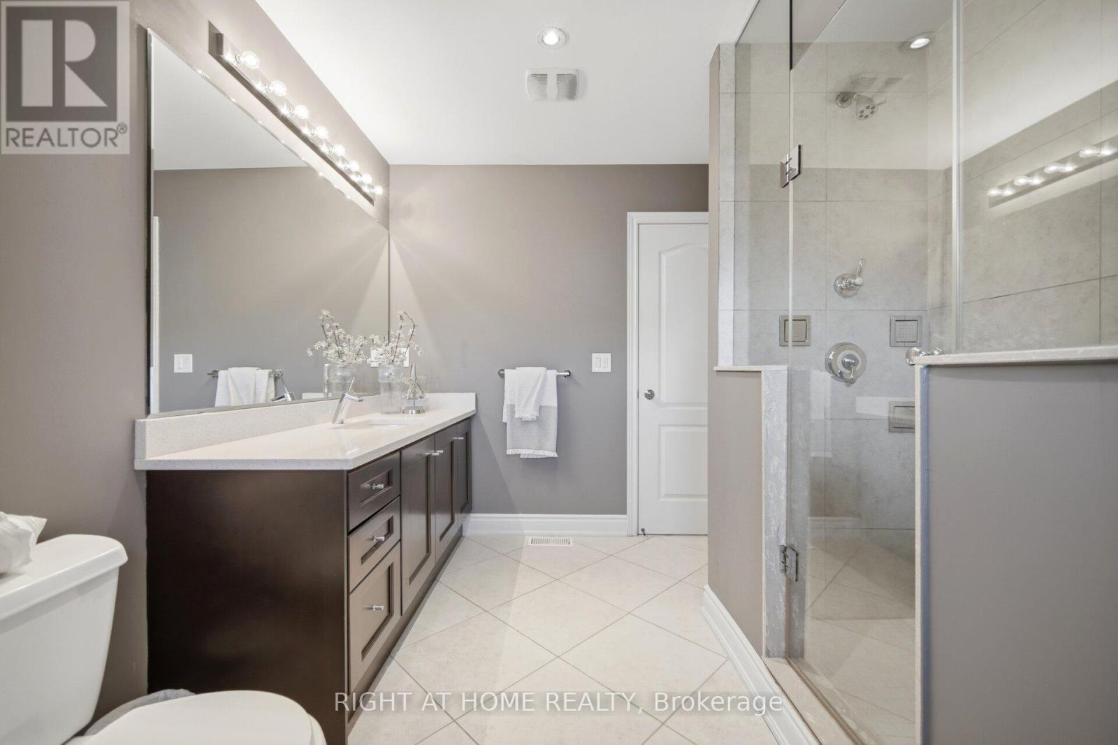 3305 Mistwell Crescent, Oakville, Ontario  L6L 0A3 - Photo 32 - W13139594