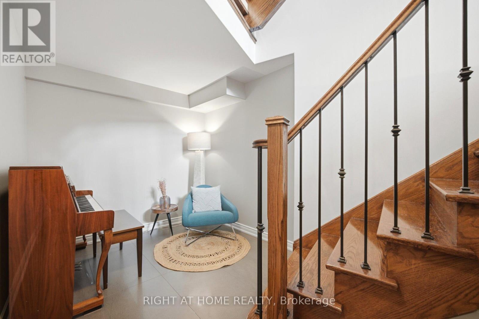 3305 Mistwell Crescent, Oakville, Ontario  L6L 0A3 - Photo 34 - W13139594