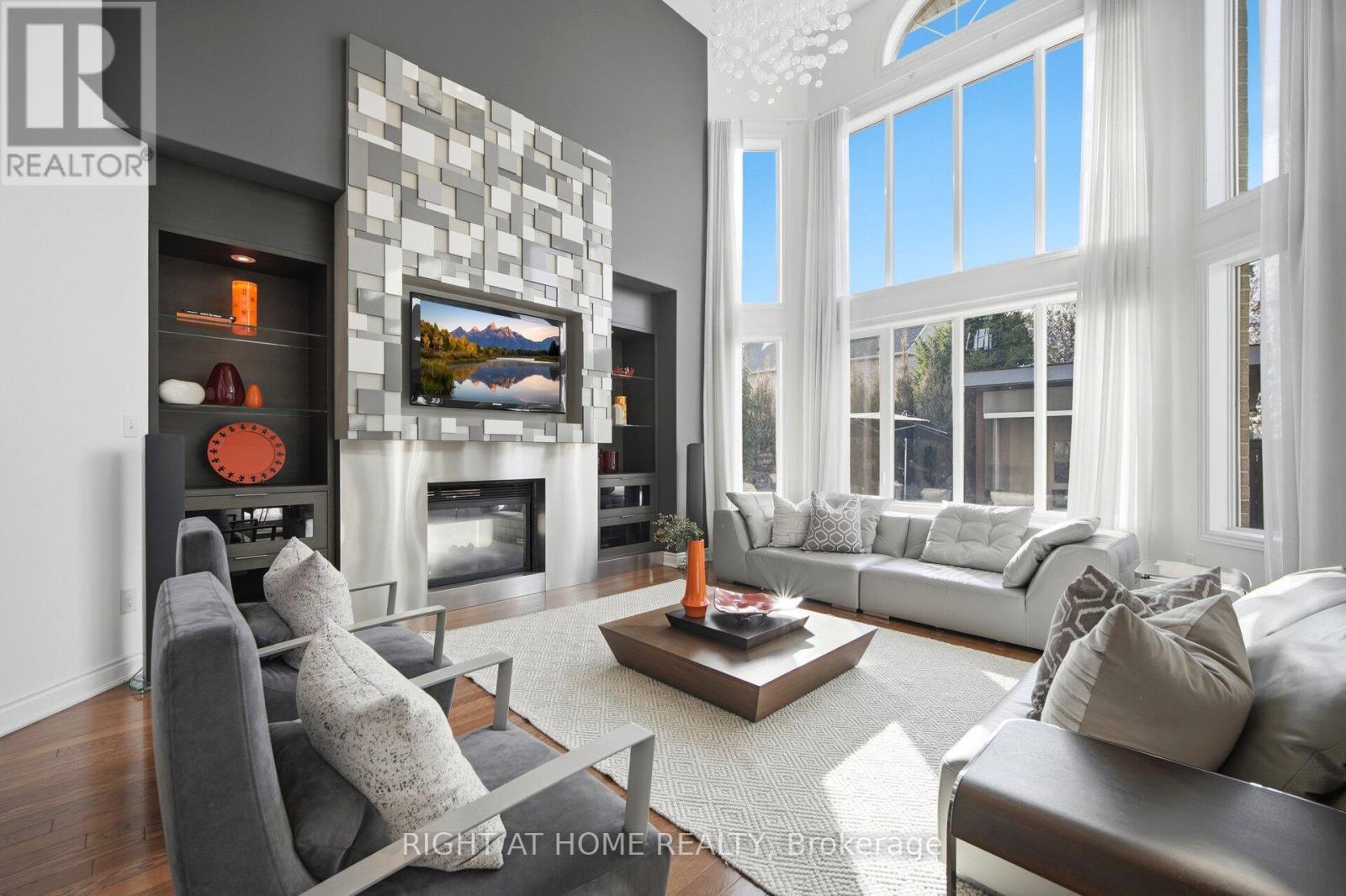 3305 Mistwell Crescent, Oakville, Ontario  L6L 0A3 - Photo 6 - W13139594