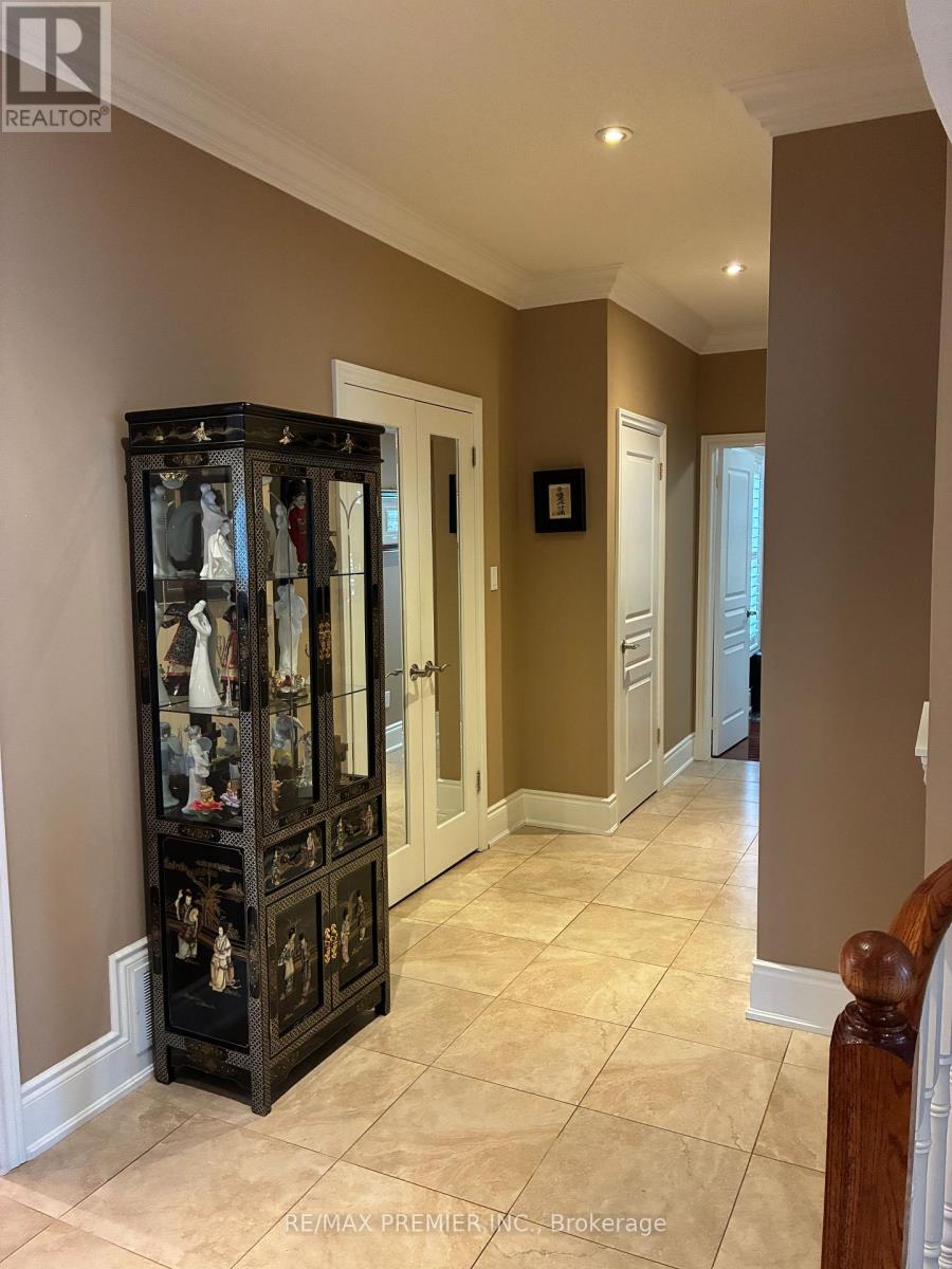 90 Siderno Crescent, Vaughan, Ontario  L4L 9H5 - Photo 16 - N13138650