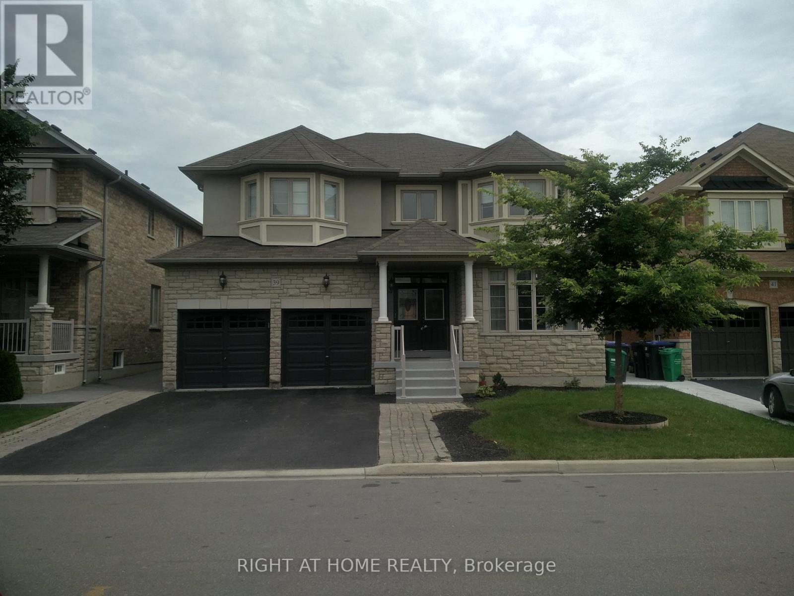 39 DALERIDGE CRESCENT, Brampton, Ontario