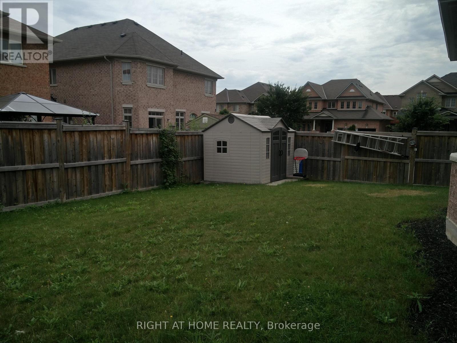 39 Daleridge Crescent, Brampton, Ontario  L6P 2X8 - Photo 20 - W13139614