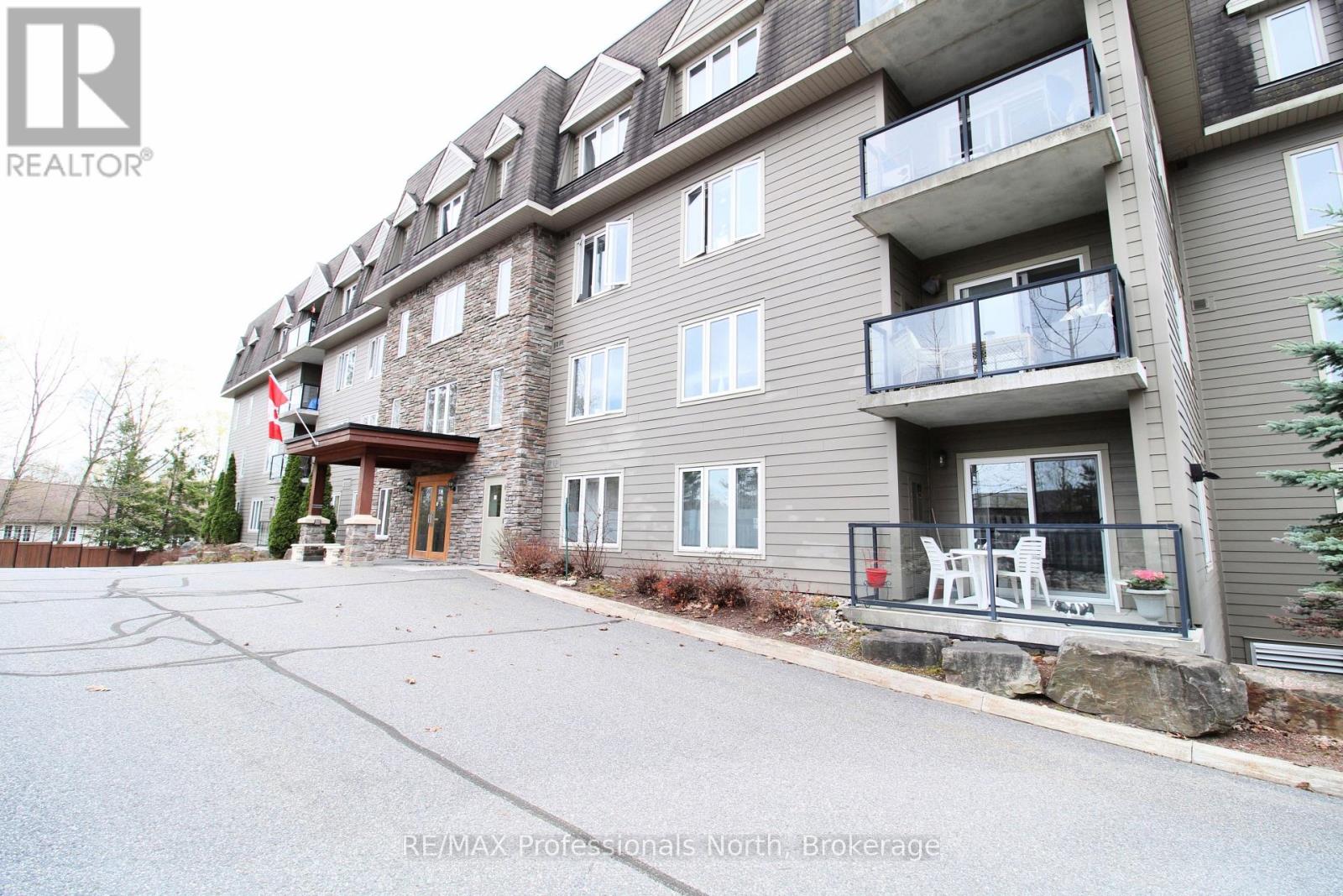 402 - 26 DAIRY LANE, Huntsville, Ontario