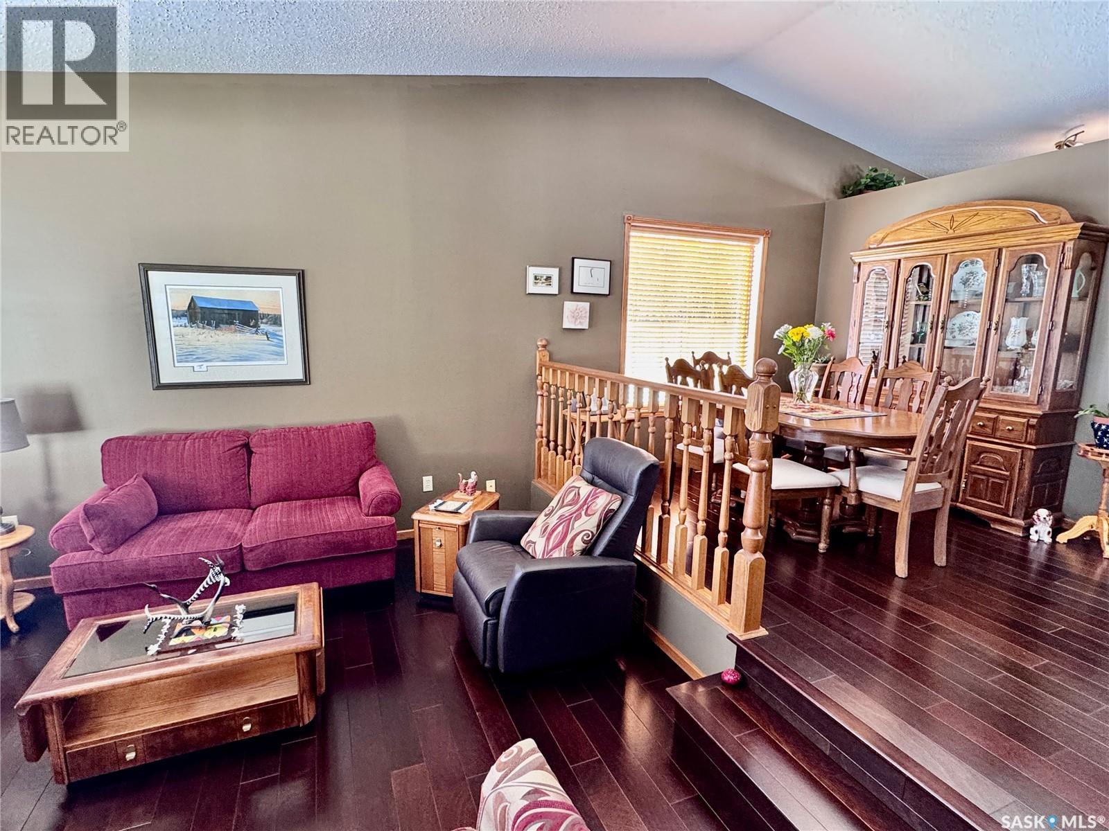 930 Sinotte Crescent, La Ronge, Saskatchewan  S0J 1L0 - Photo 13 - SK031676
