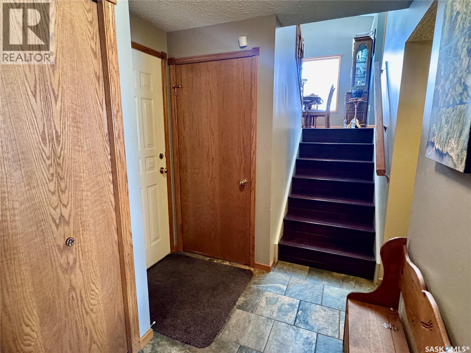 930 Sinotte Crescent, La Ronge, Saskatchewan  S0J 1L0 - Photo 30 - SK031676