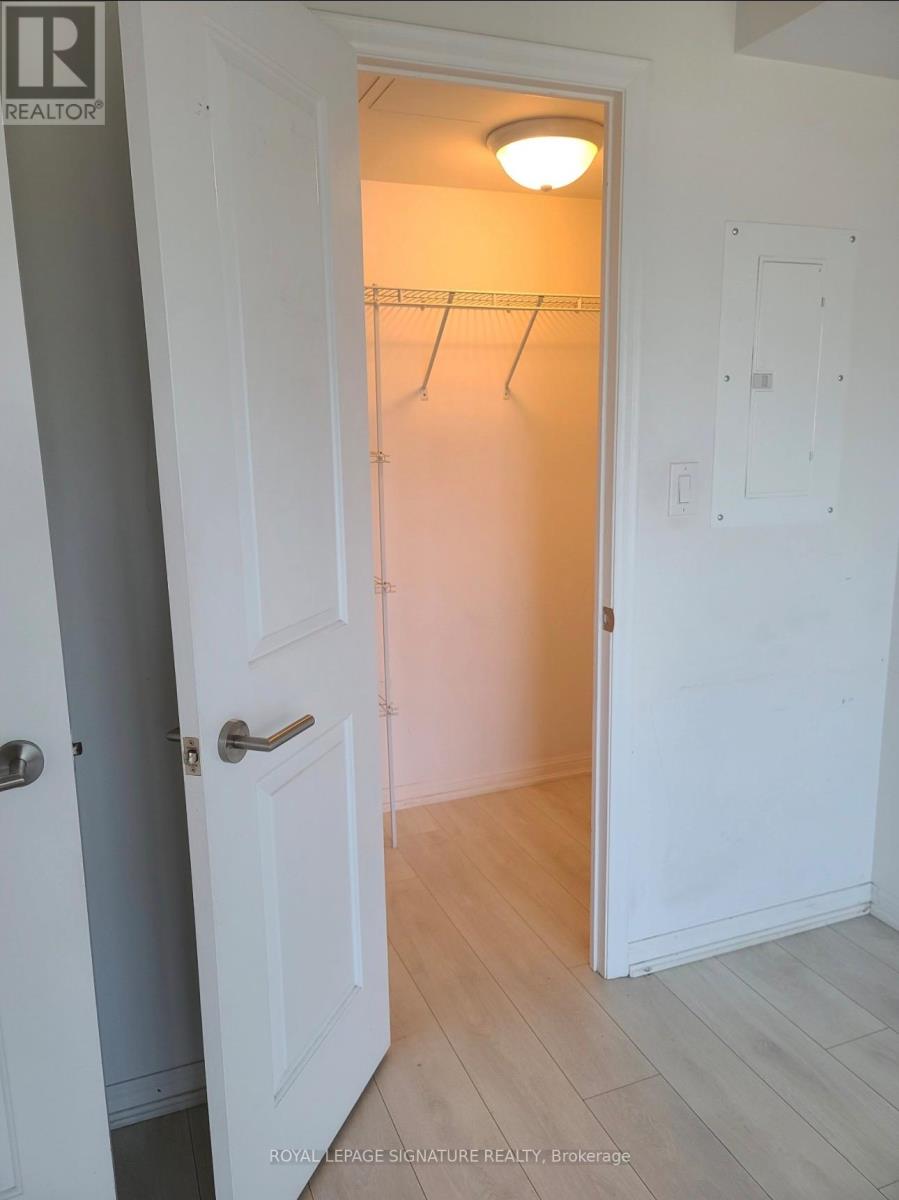 2107 - 400 Adelaide Street E, Toronto, Ontario  M5A 1N4 - Photo 5 - C13139638
